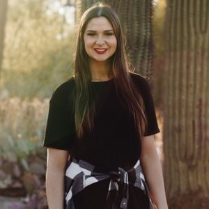 Meet your Posher, Justine